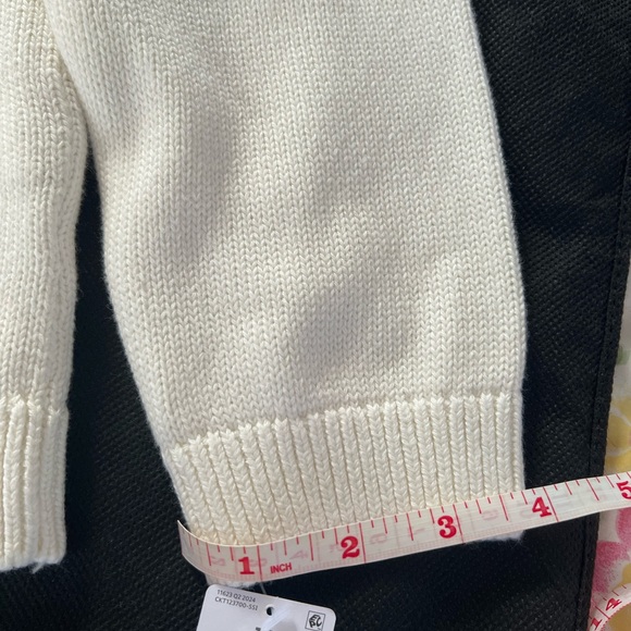 NWT: Girls Embroidered Cotton Holiday Sweater. - Picture 8 of 10